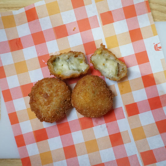 3 Spicy Cheese & Jalapeño Bites